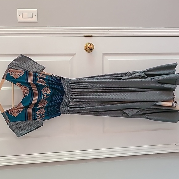 Summer dress by Alchemy - Picture 5 of 7